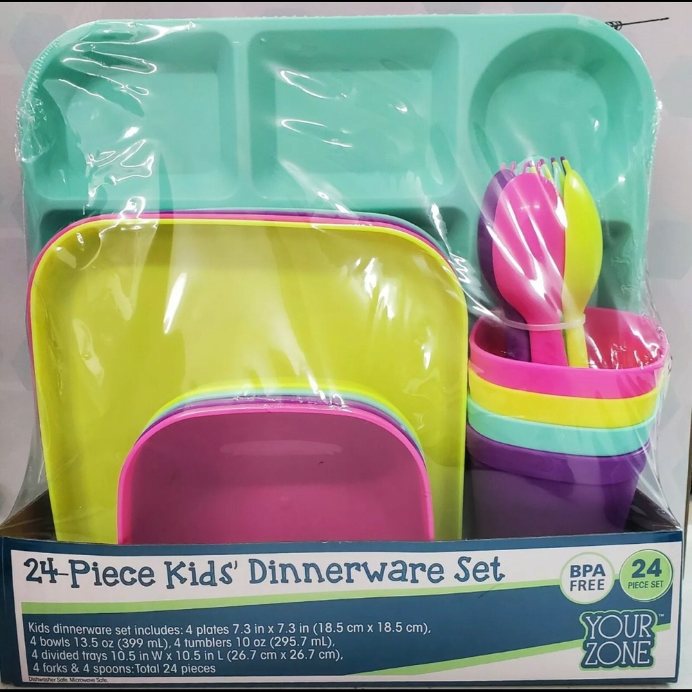 Your Zone 24 pc Kids' Dinnerware Set New